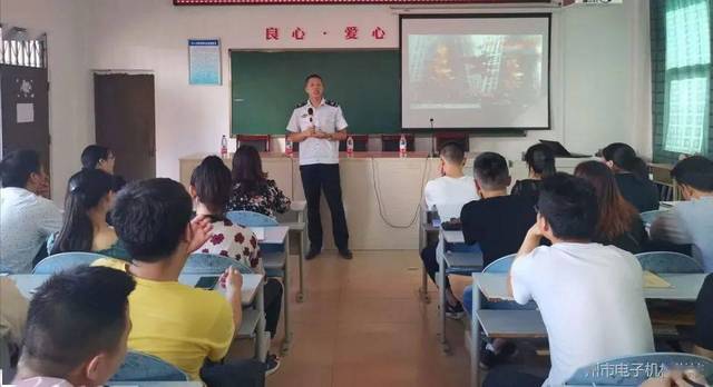 上海魁利凈化設備有限公司消除事故隱患  筑牢安全防線
