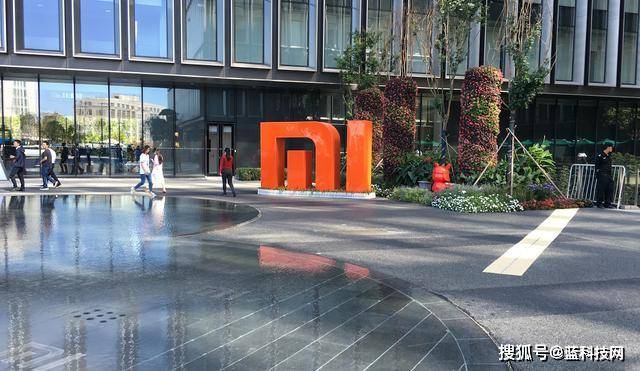 为什么说中国手机品牌被苹果三星看了“笑话”