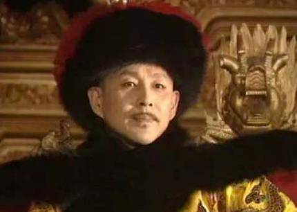 同样饰演康熙，保剑锋最帅，张国立陈道明堪称