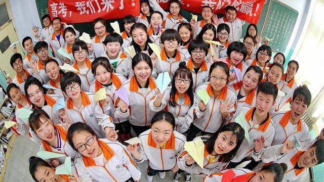 泰安高考状元全排名_他三年前泰安中考第一,今高考以713分成为山东理科