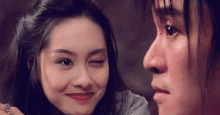 朱茵的眨眼,邱淑贞的咬牌,什么经典动作都比不过蔡少芬的