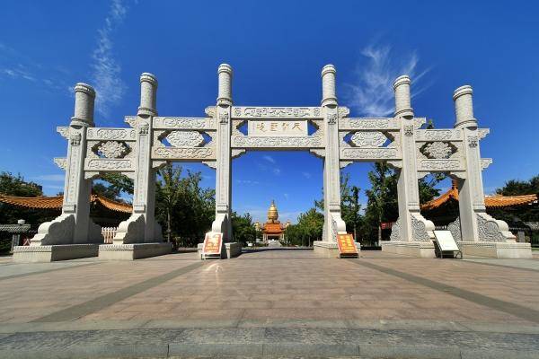 济南2019年高新区人口gdp(2)