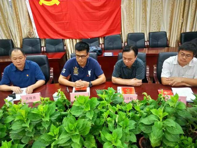 色彩■专业引领广州市美术中学·色彩科：专业精神