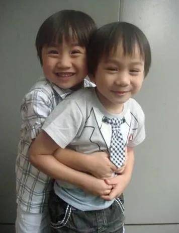 原创渣男靠儿子赚钱，二段婚姻失败，家暴成性还出轨？