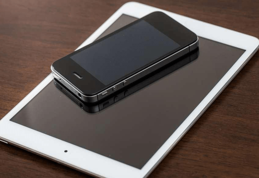iphone手机空间不够了手机会卡吗 9cfd656bc2c64f9ca279fe96eb30fa06.png