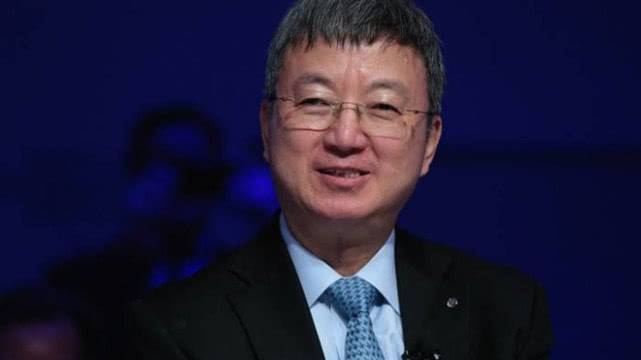 朱民:推动国际国内双循环互动发展,最根本的是持续改善营商环境