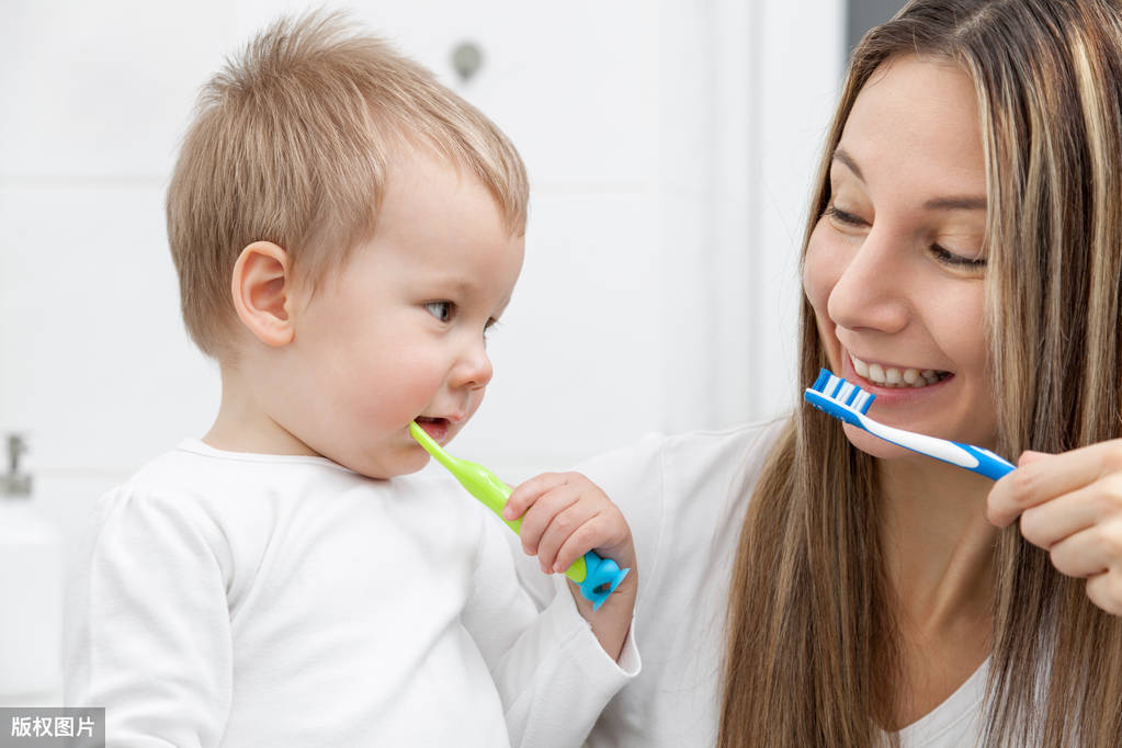 如何刷牙不臭 f4d002cc25b048f69f781fa57d7b307c.jpeg