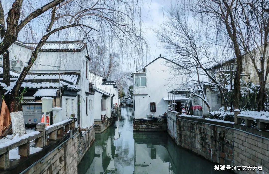 正是江南好风景落花时节又逢君