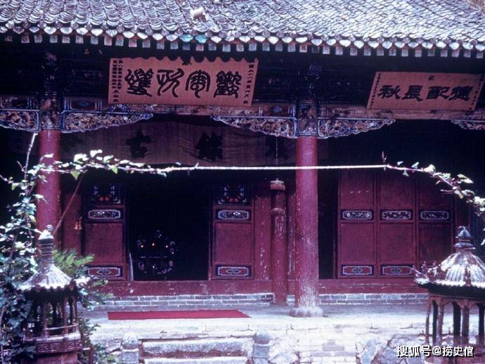 重庆是什么时候成为陪都 0c8358a7b0c14262b0e666380dda1e3d.jpeg