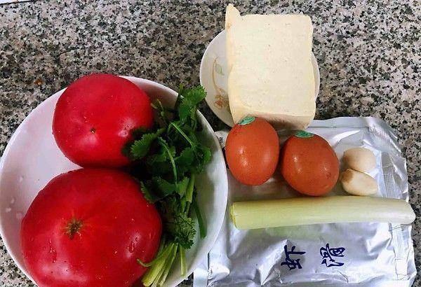 鸡蛋嫩豆腐西红柿 95e5340c0ec0490792412ade80c75826.jpeg