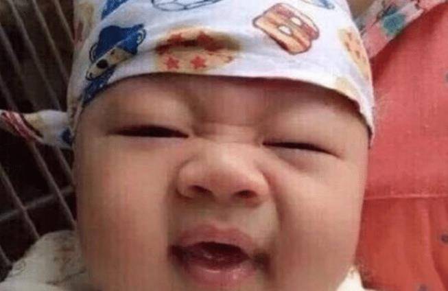 有种遗传叫王祖蓝女儿，和妈妈基因刚好擦肩而过，跟爸爸如复制粘贴