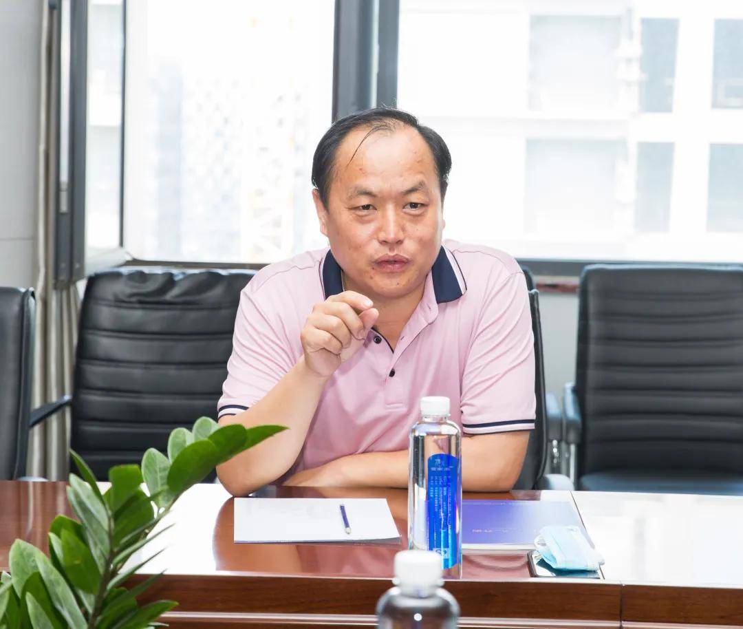 省交通运输集团济南长途汽车东站站长张宪宾一行莅临开创集团参观调研