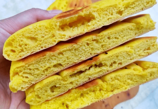 平底锅烙发面饼方法 4088e7d1b8184a1dbdcaa41a60a322cd.png