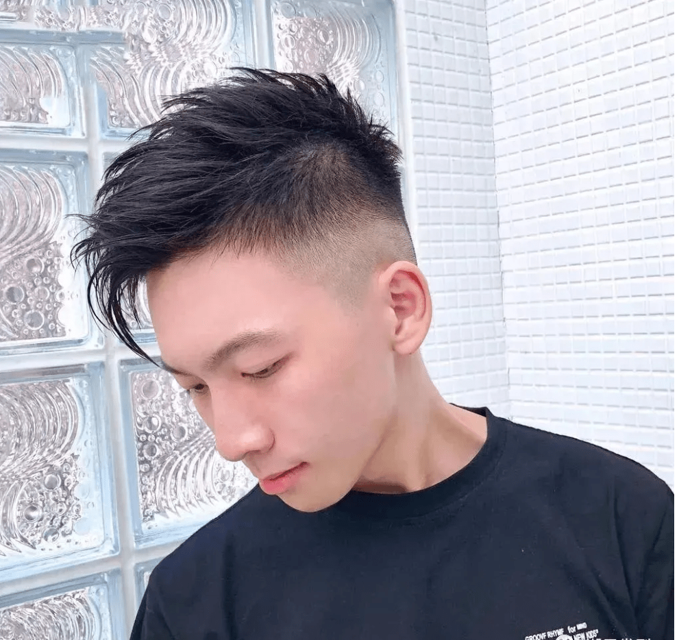 最新时尚男士飞机头 cf4c3788b4754deca84b2ed33e459a0f.png