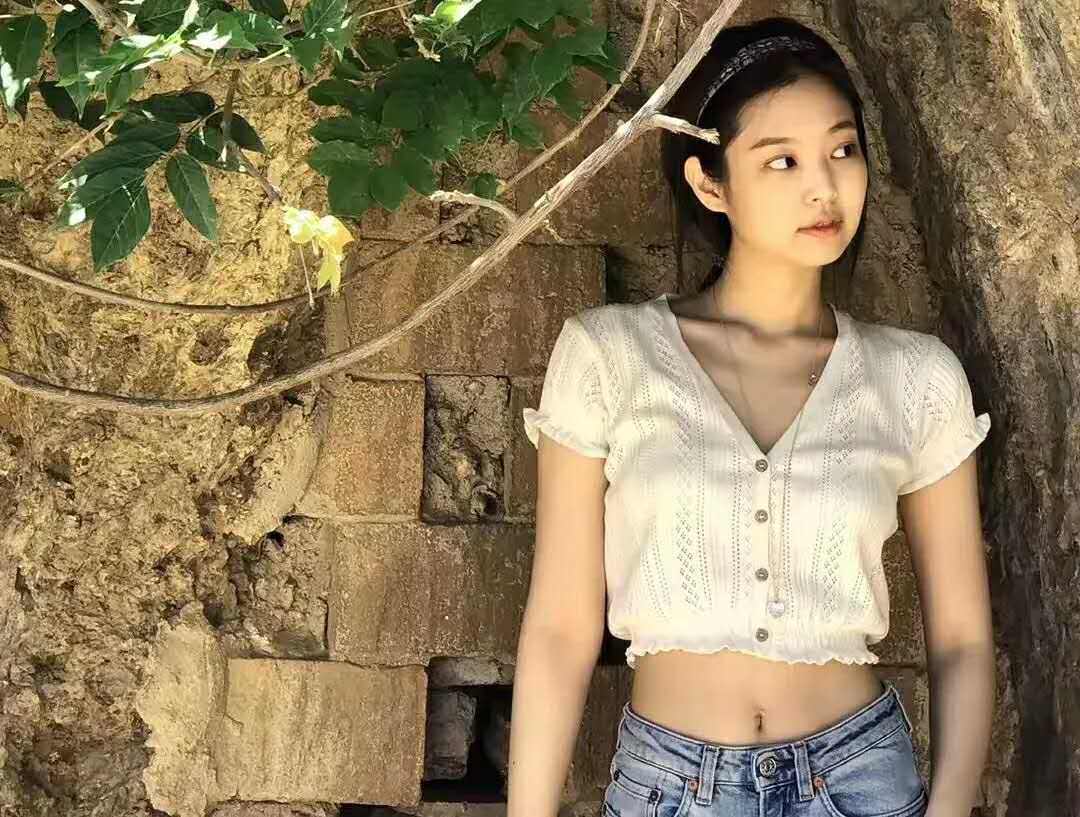 getget女团风穿搭，你也能当时髦爱豆《青春有你2》刘雨昕C位出道