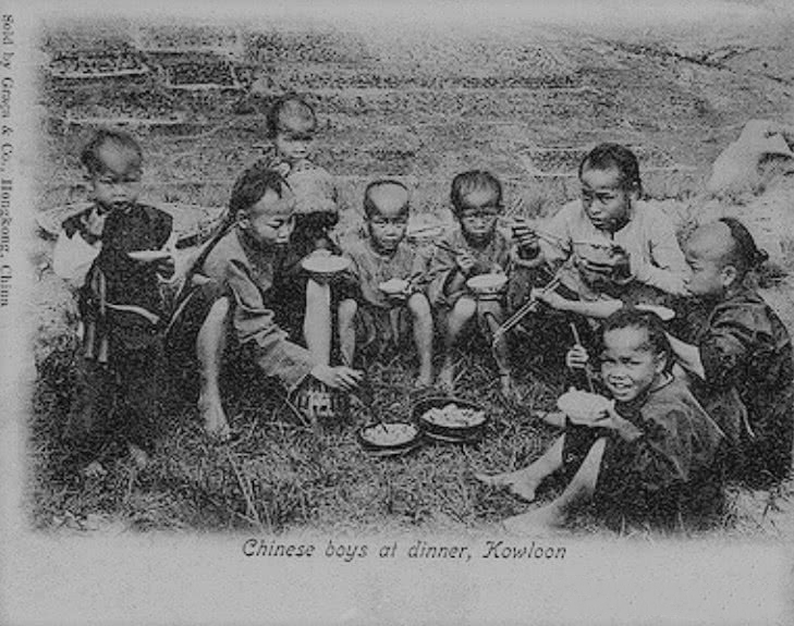 原创让人震撼的老照片!一百年前的中国儿童,过得怎么样?