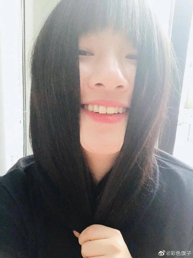 杨丽萍爱徒水月同性婚礼惹关注，她曾力捧的小