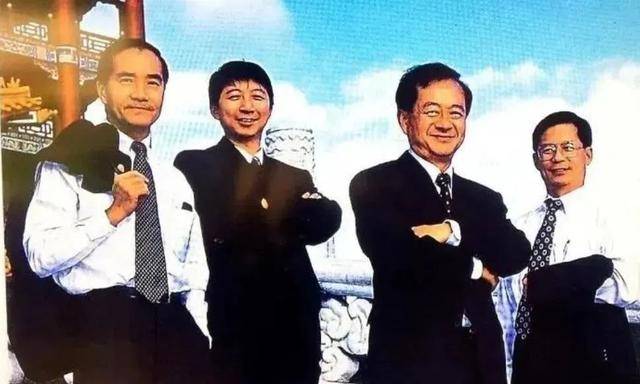 历史潮头上的台积电：两堵高墙，一柄尖刀​