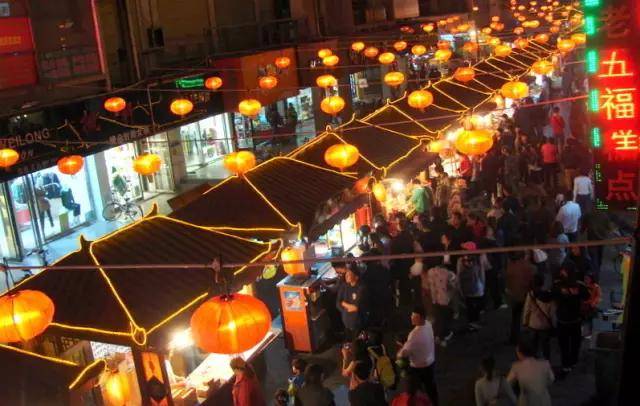 旅游夜市打造方案分析 3994a952671c4bf8a15cfeb631f397ae.jpeg