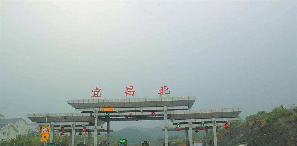 宾阳19年gdp多少_2008年宾阳炮龙节(3)