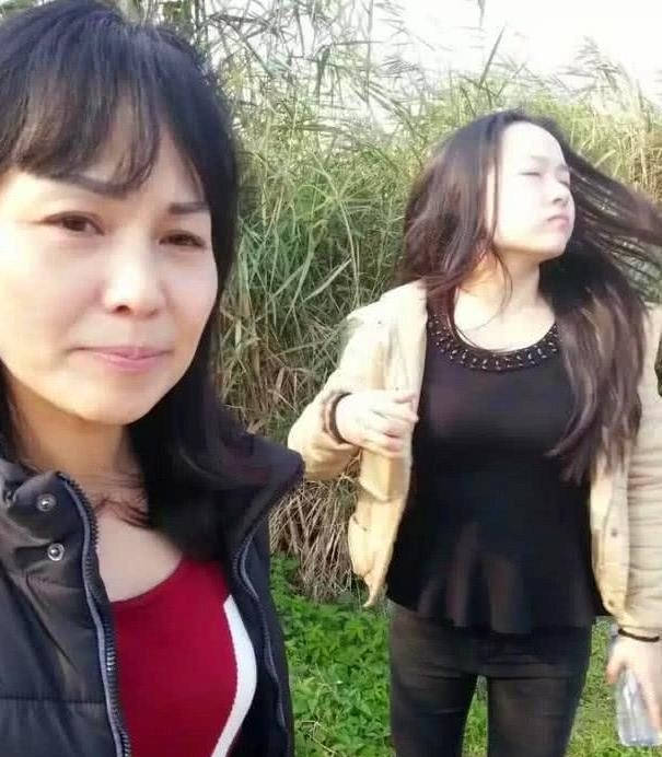 丑照被妈妈放到朋友圈是一种怎样的体验?这辈子估计嫁不出去了