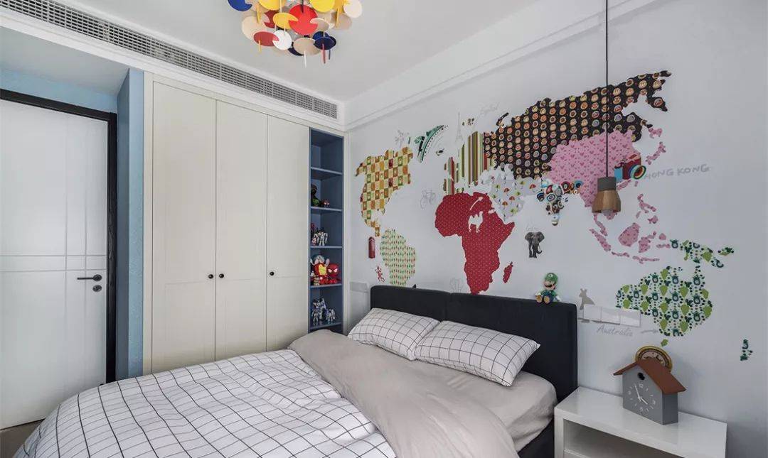 哪里买书桌比较便宜 2ccd6658fd56491191ab6e9d6b7f5e8b.jpeg