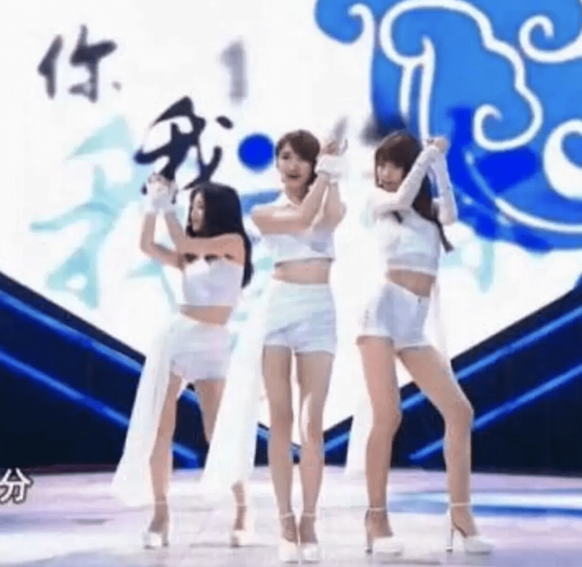 鞠婧祎身高体重真实 5174dc7bfc0c45e29eac6f313f95d404.png