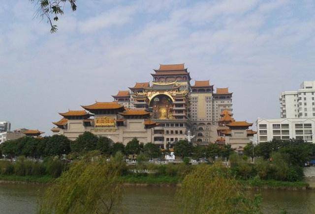 桂平市2020年GDP_中国gdp变化图