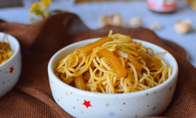 晚餐吃什么好吃又简单又营养面食 be32892e78eb469bafc70717d5a88ea7.png