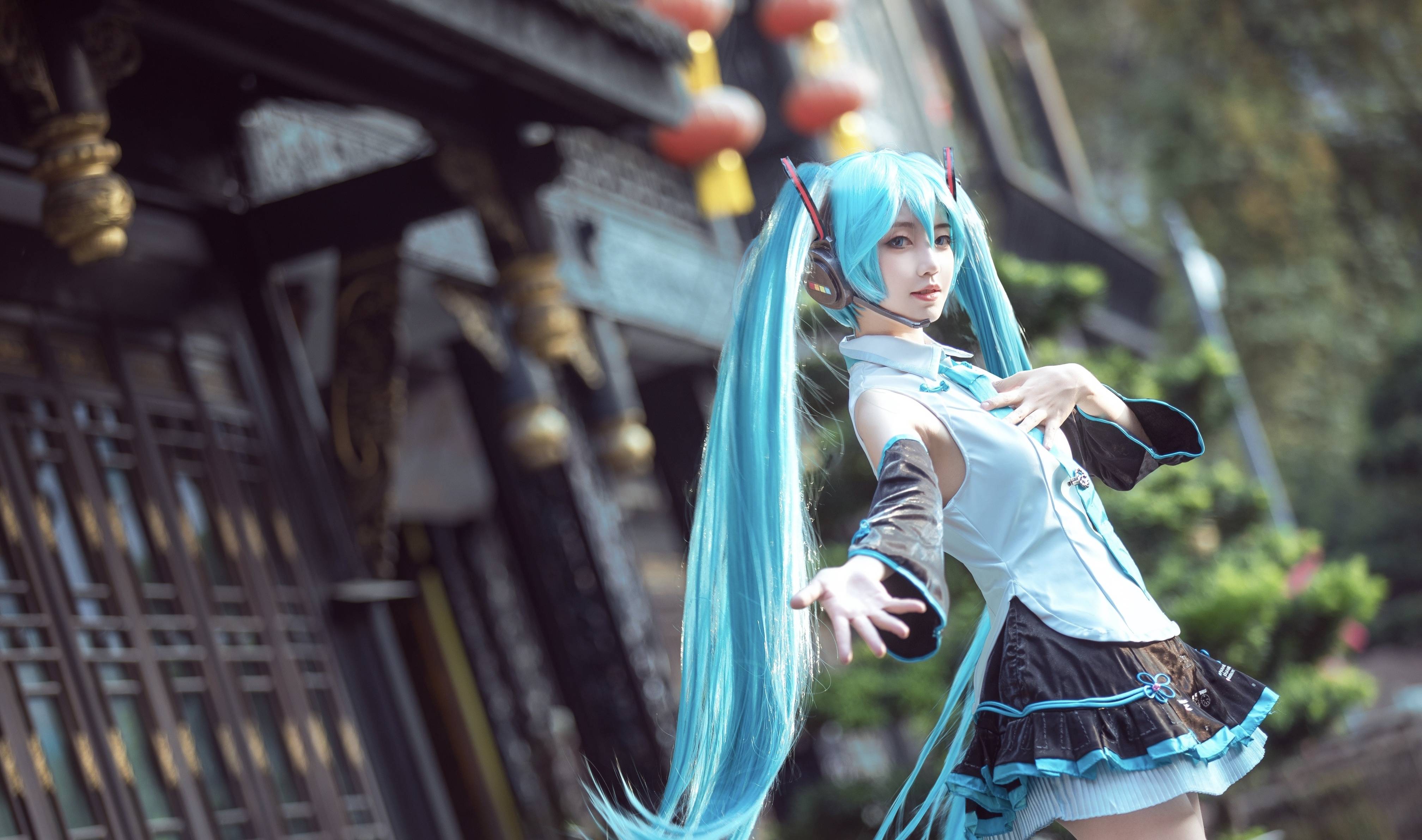 cosplay初音未来冰激灵宝宝