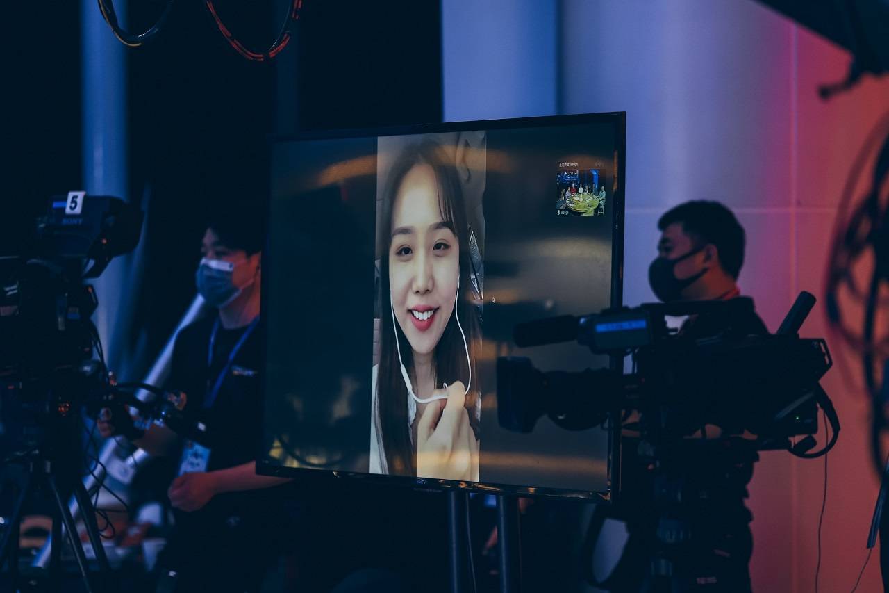 点击进入看图评论