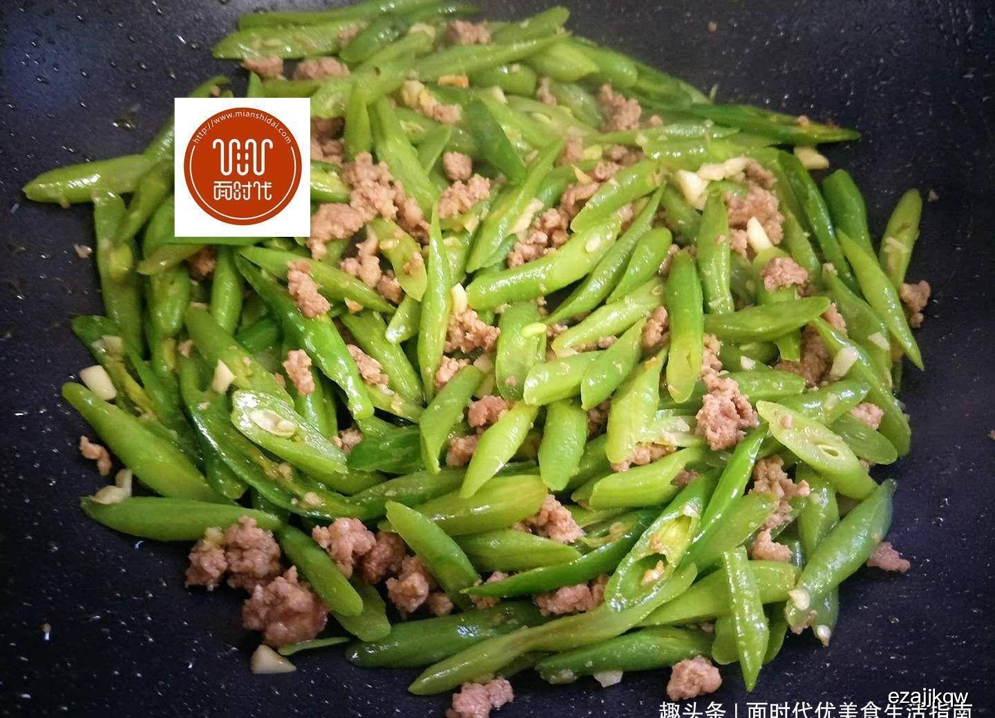 四季豆怎么做最好吃家常菜 e4d29f7ed3b34b6b97f702d6978deae3.jpeg