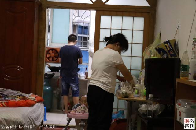 女儿|一月后大女儿患血癌恳求妈妈：别放弃我女子生下二胎全家喜悦