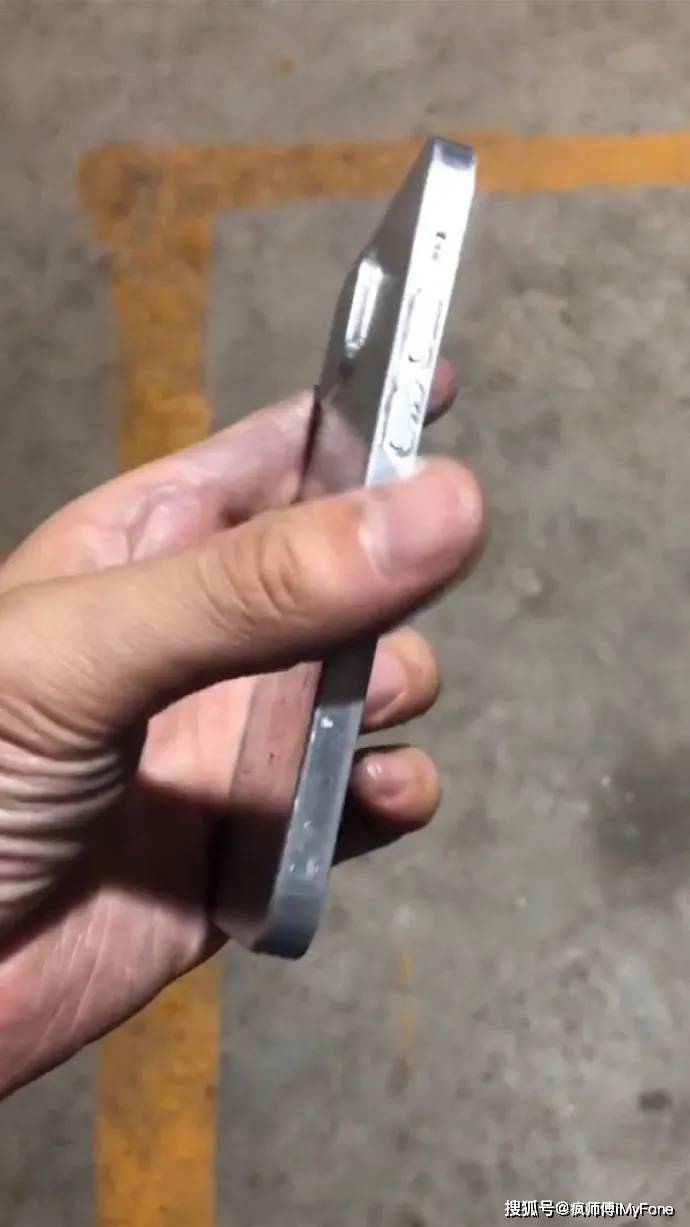 定了！iPhone12的5款机型长这样