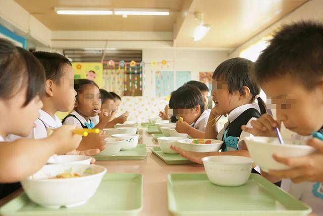 身高|想要孩子身高“窜一窜”，在这4个方面要特别注意进入夏季后