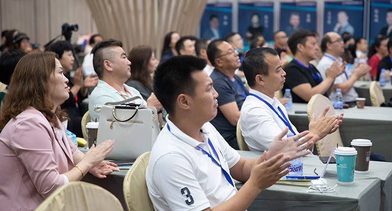 华媒智慧5G 升级产业经济直播电商全国启动大会在广州隆重举行