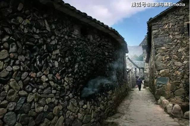 中国最美古村落,"仙居"岩下石头村,是浙江古村的门面!