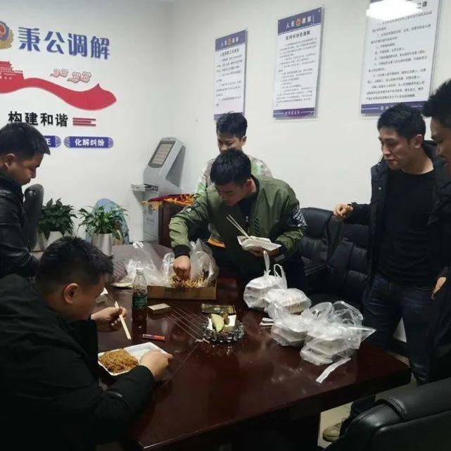 保靖公安举行追回100万元被盗物品及损失发放仪式