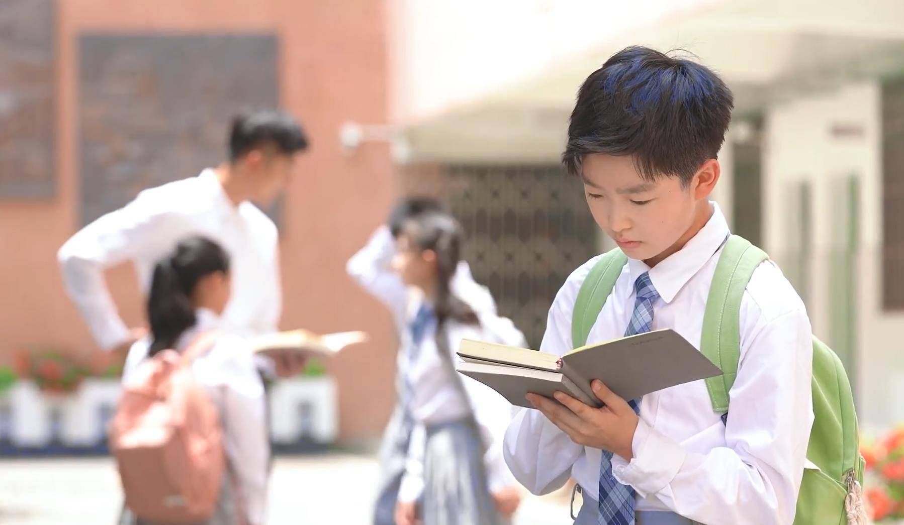 公民同招后民办生源优势全无，为何家长还是要把孩子往民办送