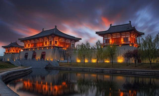 封建时期,为何“九省通衢”的武汉无法成为都城?