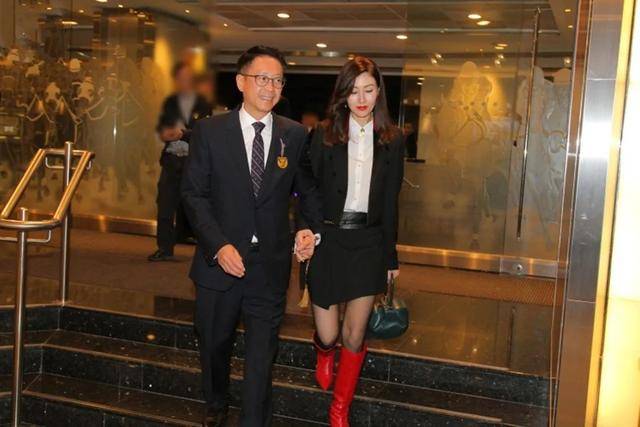 李嘉欣为进豪门不惜“头破血流”，屡次失败后