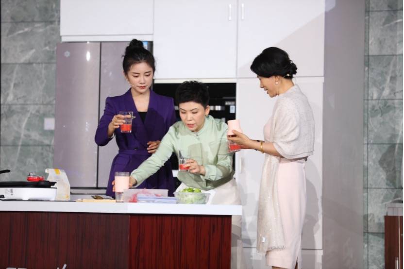 格力全品类家电亮相董明珠直播间：618销售额102.7亿元再破纪录-家电圈官网