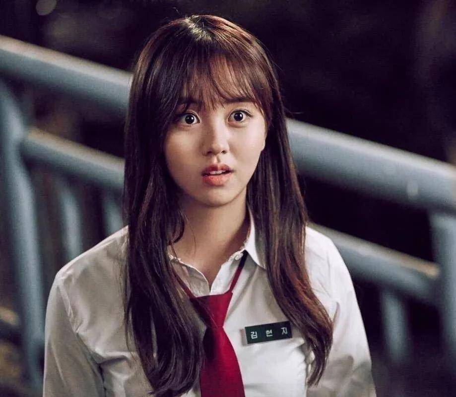 郭碧婷怀孕6个月,却还是单身?她的豪门媳妇脸可复制吗?