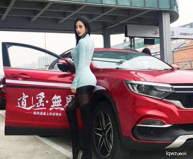 实拍:美女车模, 高贵冷艳, 剩下的都是精英了