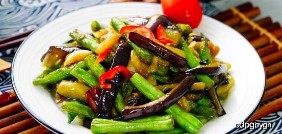 炒什么菜不放油还好吃 559413db00c745f1a5b751edf6d82982.jpeg