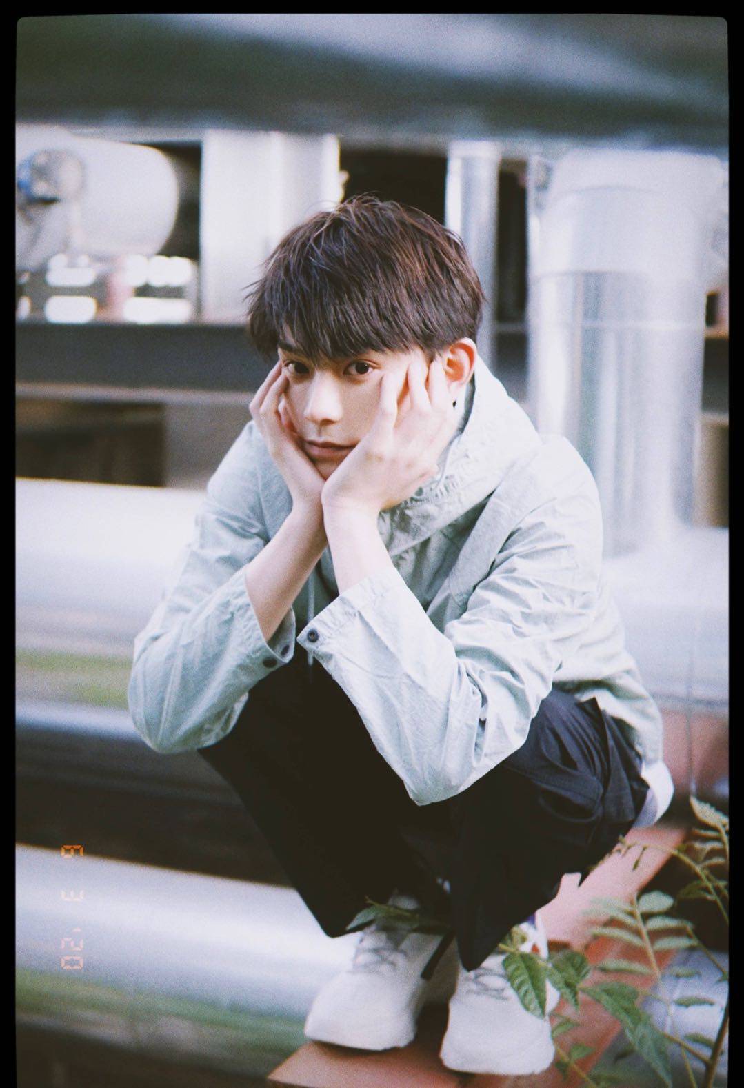 丁禹兮红了？后援会招管理者，条件奇葩，要近