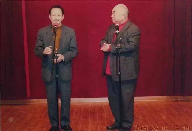 滑稽戏老一辈演员童双春跟李青属于上海人民的好cp