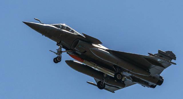 法国人的骄傲，独特的空射核导弹，战斗机就能