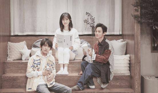 易烊千玺唱歌合集完整版 32df88af3c724b4eb9681489e380afdb.jpeg