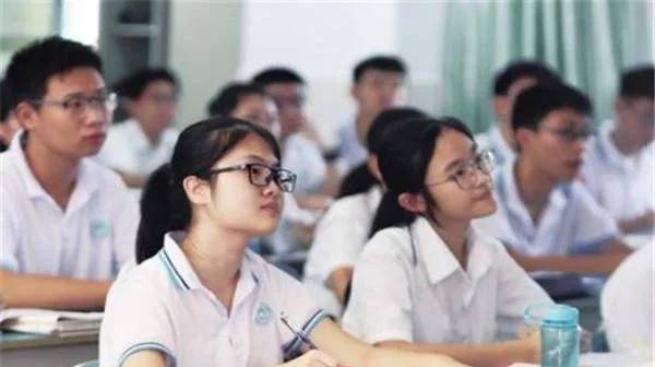 家长|家长在后方千万别犯这7大忌！疫情防控下的高三生太难了
